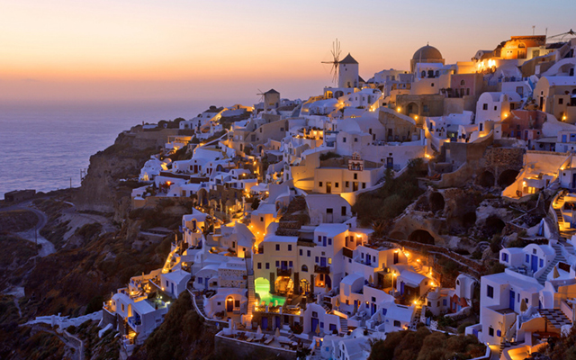 Các hòn đảo xinh đẹp tựa xứ sở thần tiên của Hy Lạp khiến du khách say mê