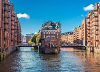 Top 5 thành phố nổi tiếng mà bạn nên ghé thăm trong tour du lịch Đức Top 5 thành phố nổi tiếng mà bạn nên ghé thăm trong tour du lịch Đức